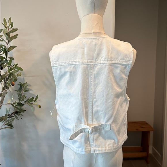 Favorite Daughter The Poppy Vest in Geneva New! - Picture 8 of 11